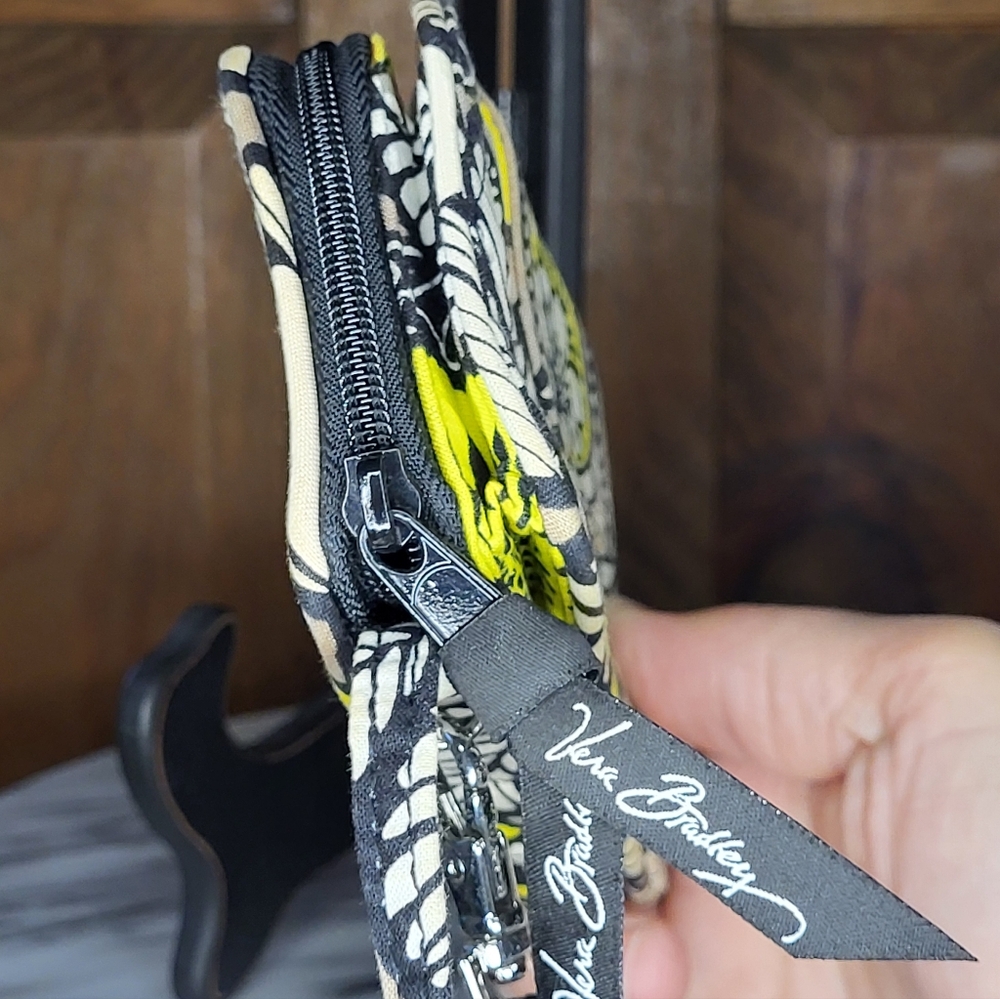 Vera Bradley Citron wallet - Picture 13 of 15